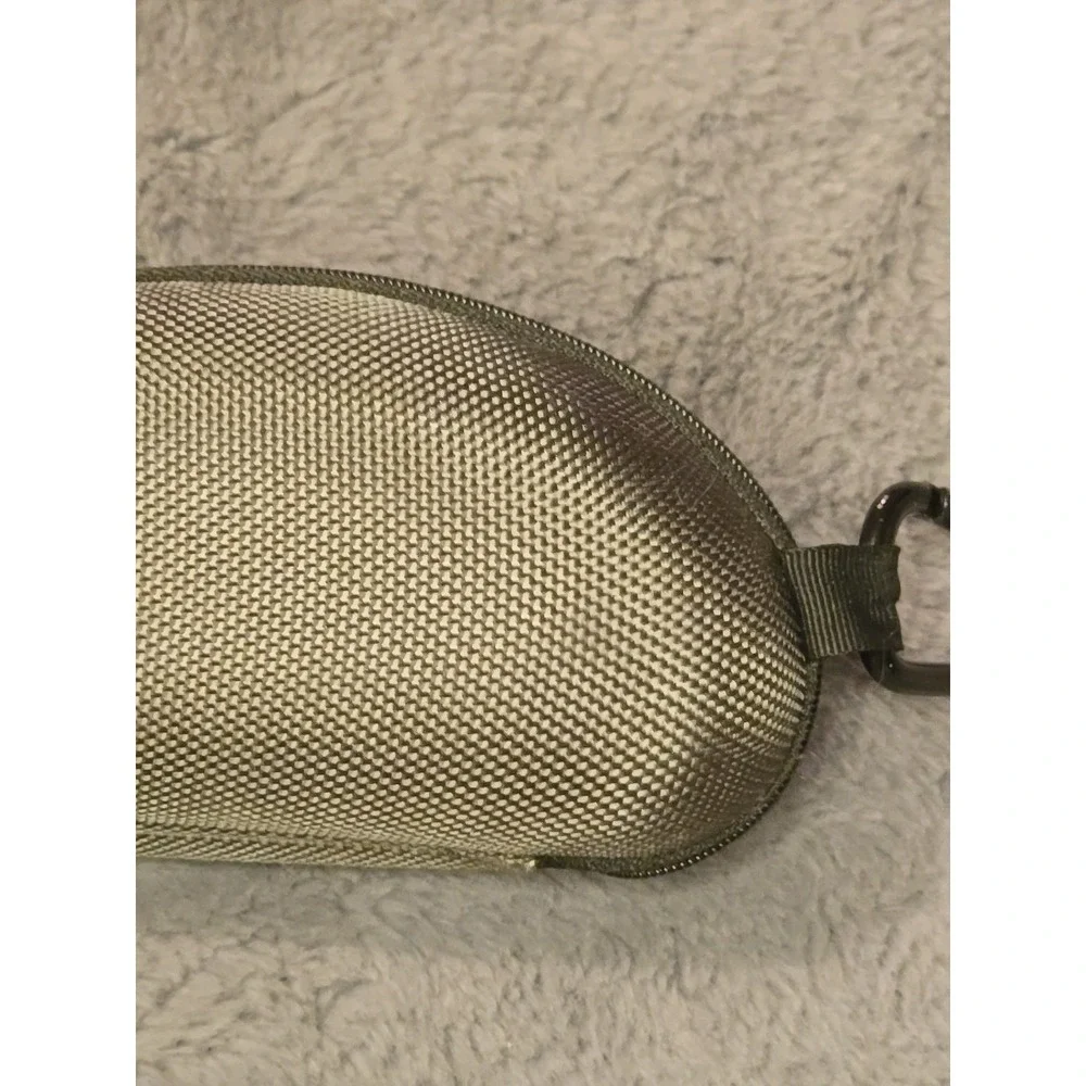 Hurley X Sunglasses Case Gray Black Semi-Hard Protective Zipper Case Only EUC